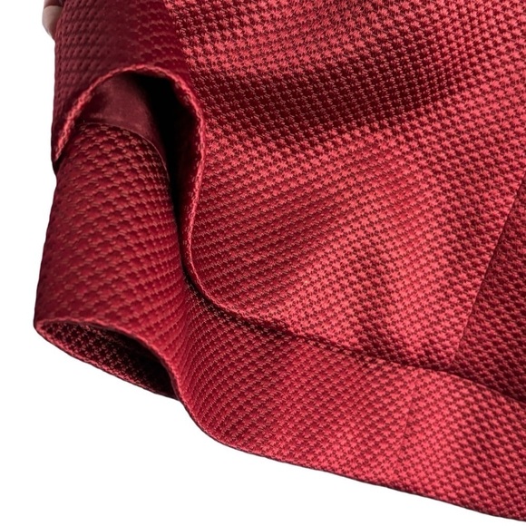 DARBY SCOTT TIERED SQUARE NECK SHORT SLEEVE JACQUARD RED HOLIDAY COCKTAIL DRESS - Picture 11 of 14